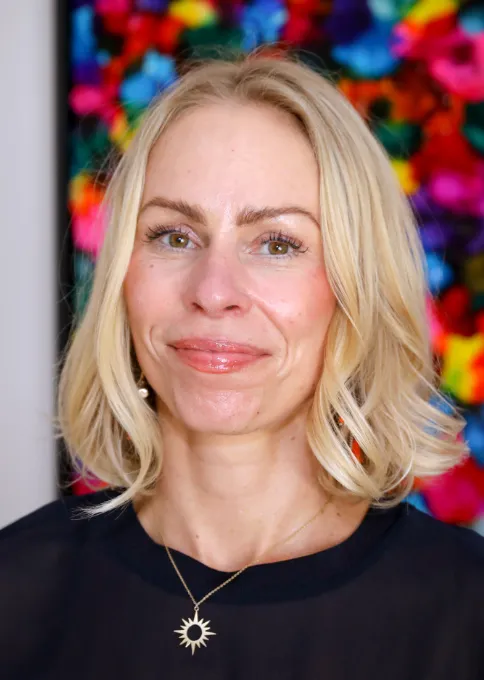 Sarah Leonard