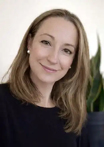 Sarah Dennis